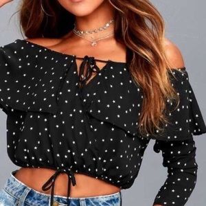 Off the Shoulder star pattern crop top Lulu’s